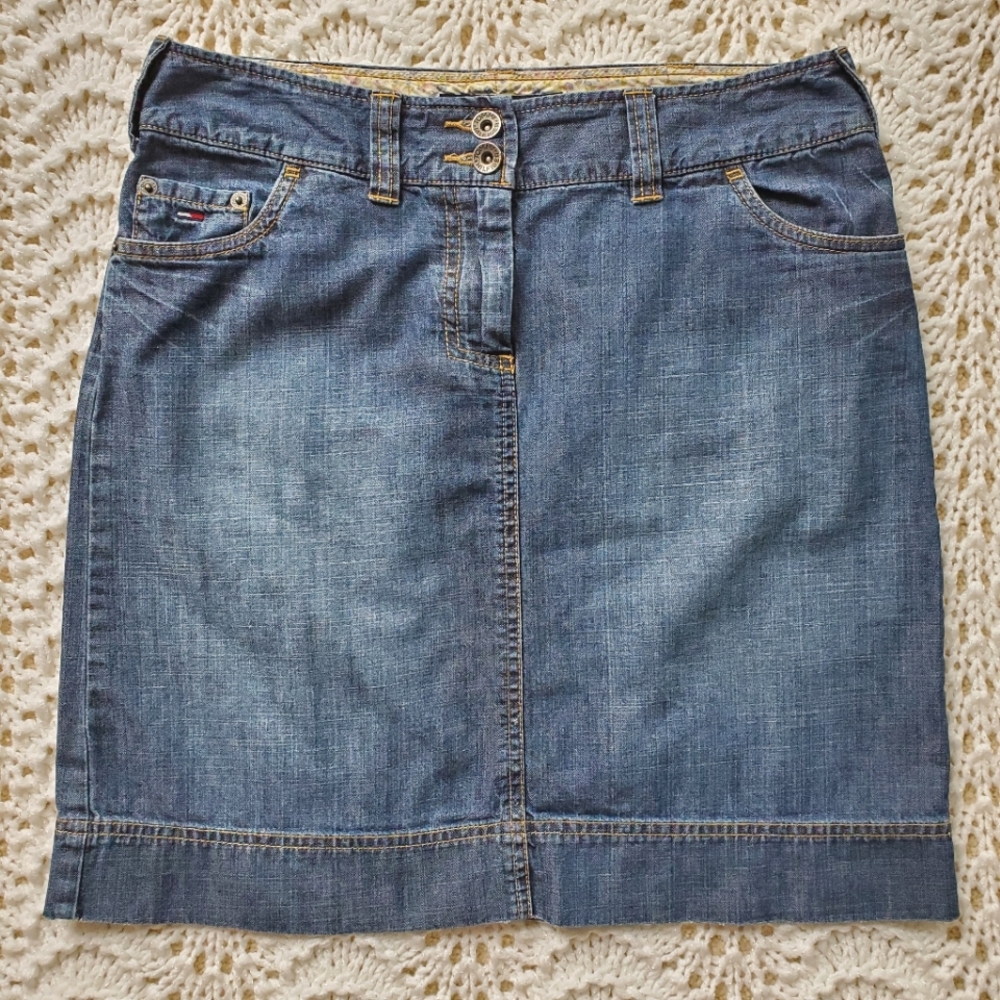 Tommy Hilfiger Denim Skirt Size 2